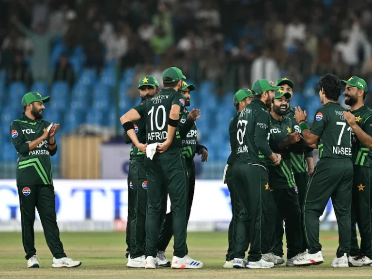 mmcl0928_team-pakistan-afp_625x300_19_February_25